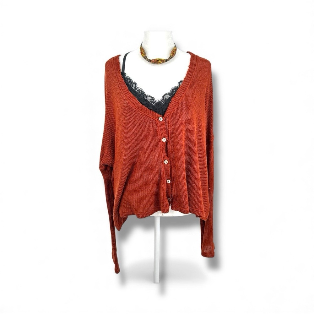 Urban Outfitters Women M Rust Knit Top Blouse Indie Boho Slouchy Button Up Fall